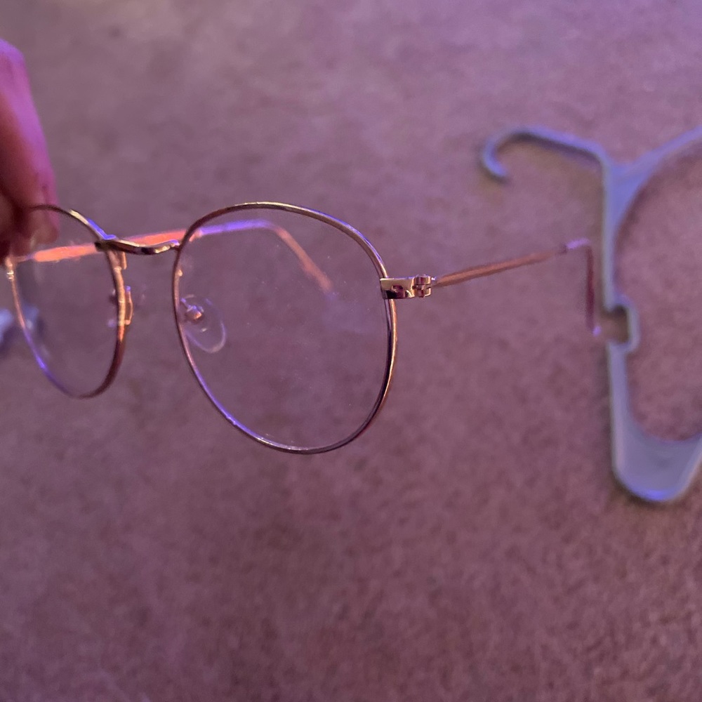 round fashion glasses